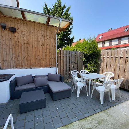 Moderne Einliegerwohnung Amara - Friedrichshafen Am Bodensee Exteriör bild