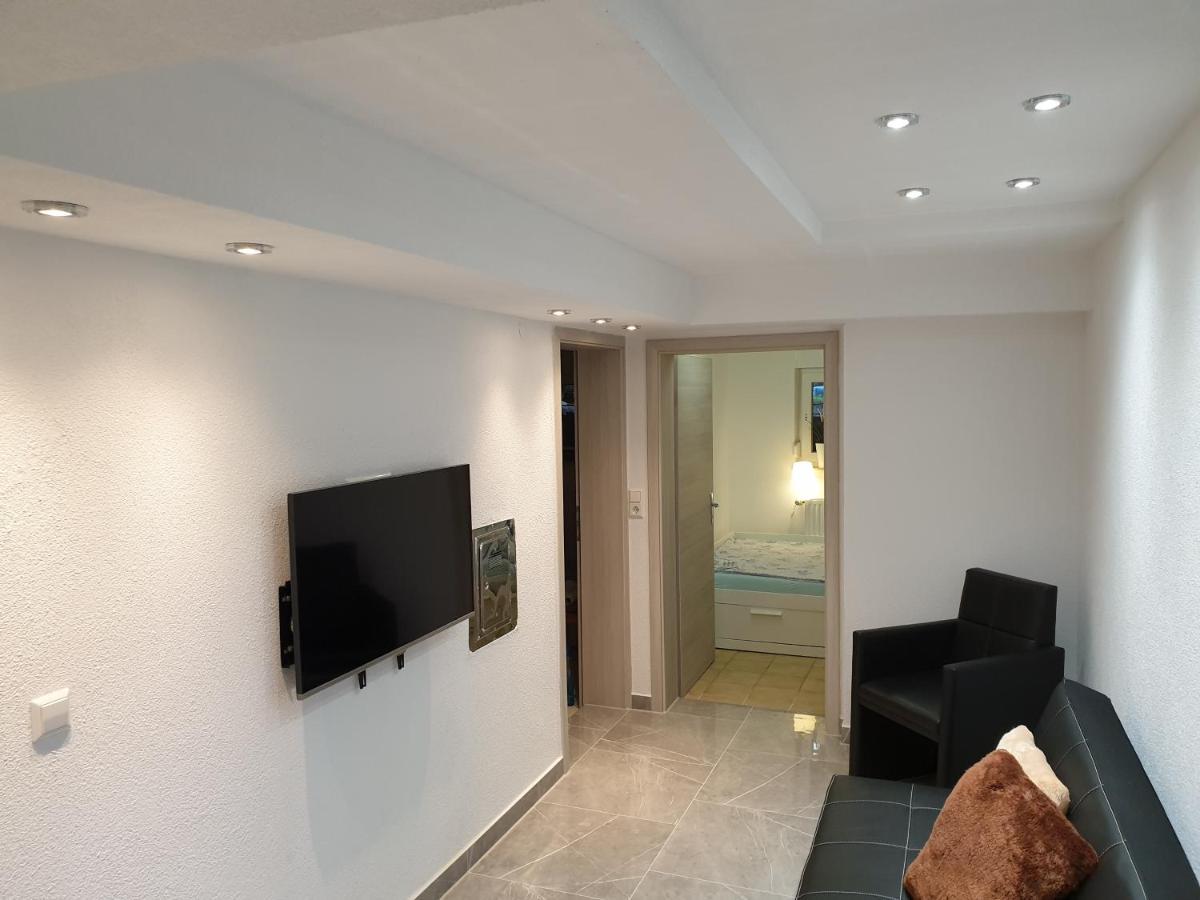 Moderne Einliegerwohnung Amara - Friedrichshafen Am Bodensee Exteriör bild