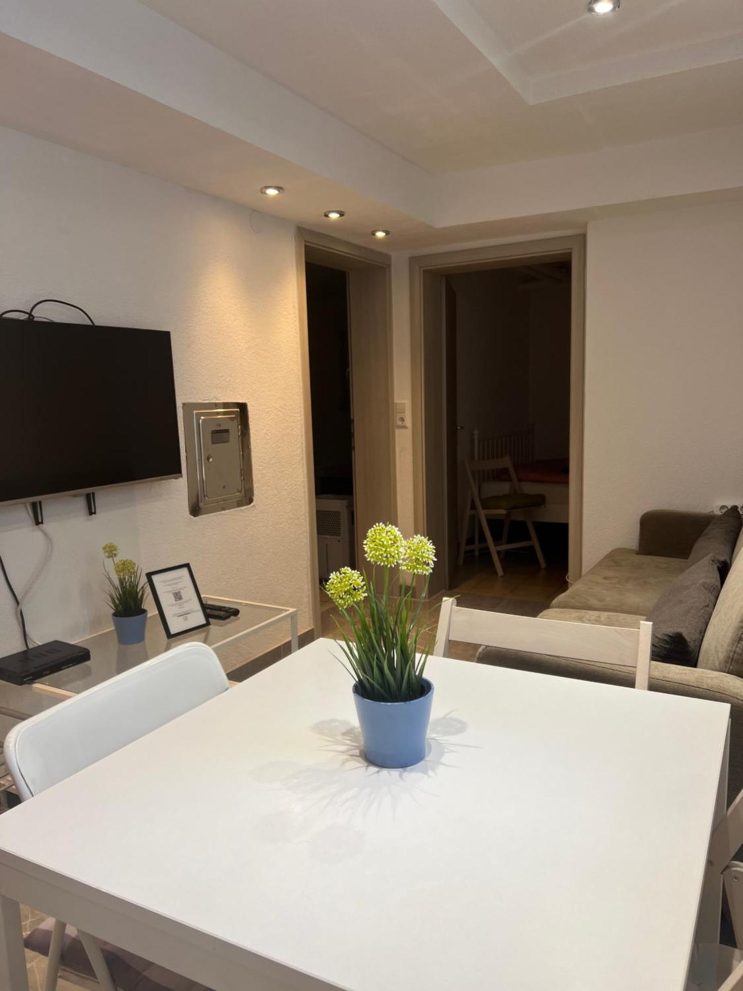 Moderne Einliegerwohnung Amara - Friedrichshafen Am Bodensee Exteriör bild