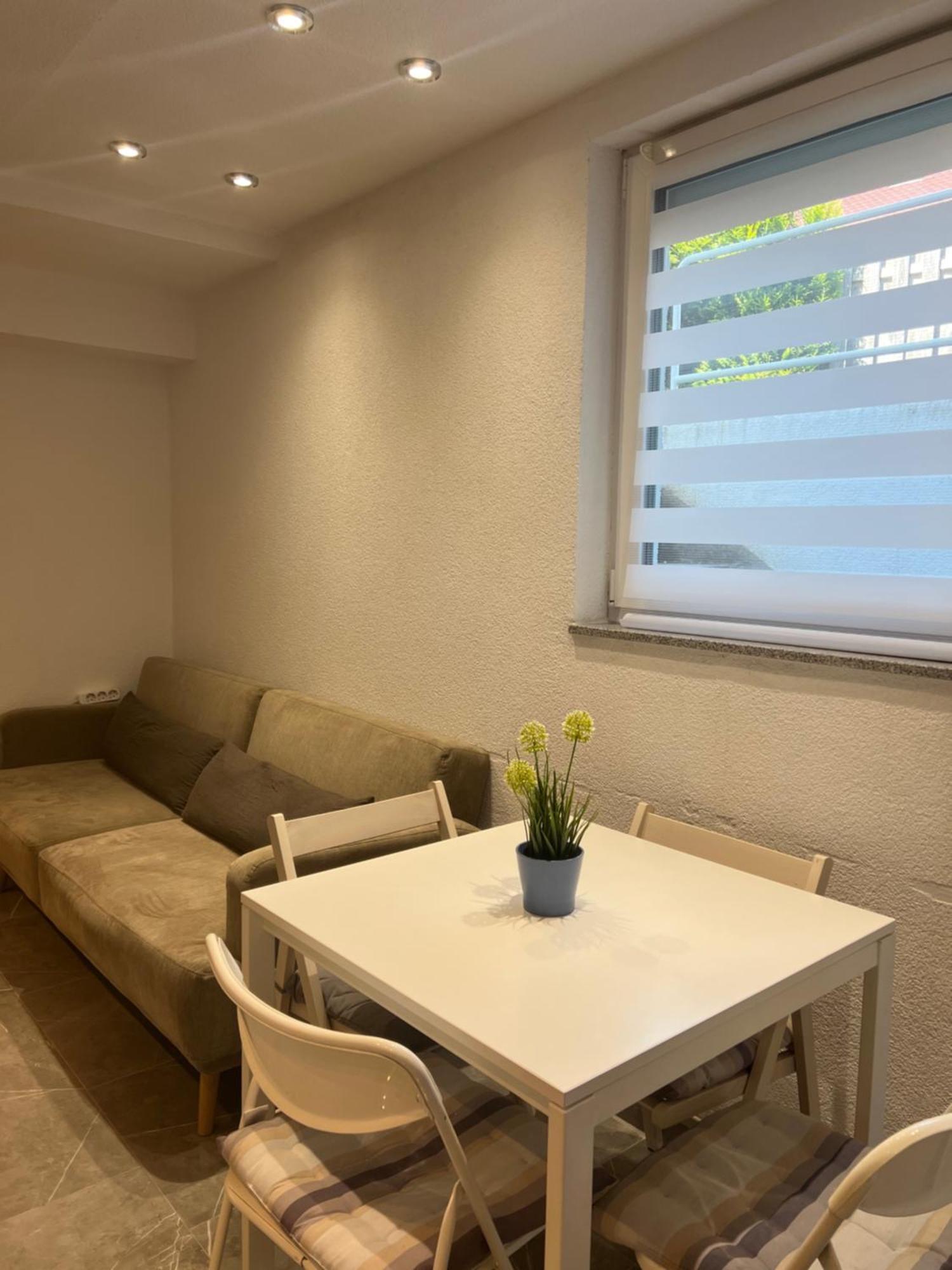 Moderne Einliegerwohnung Amara - Friedrichshafen Am Bodensee Exteriör bild